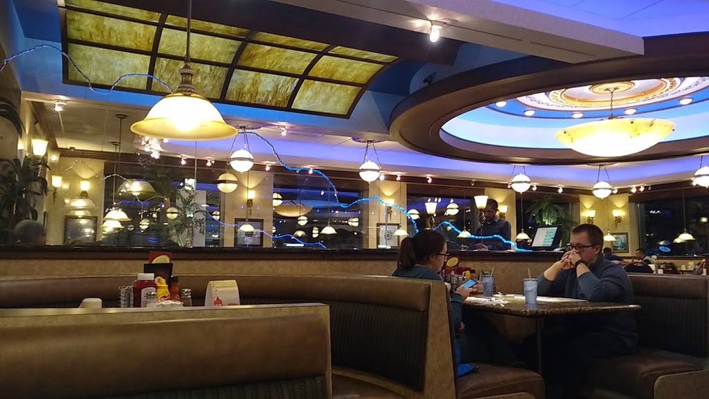 Rams Horn | restaurant | 27235 Ford Rd, Dearborn Heights, MI 48127, USA | 3133594800 OR +1 313-359-4800