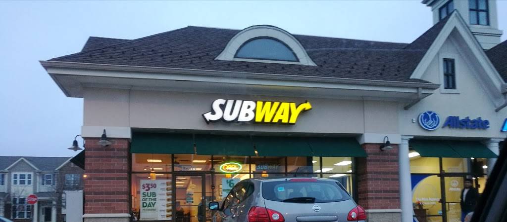 Subway Restaurants | restaurant | 1756 W Lake St, Hanover Park, IL 60133, USA | 6307360180 OR +1 630-736-0180