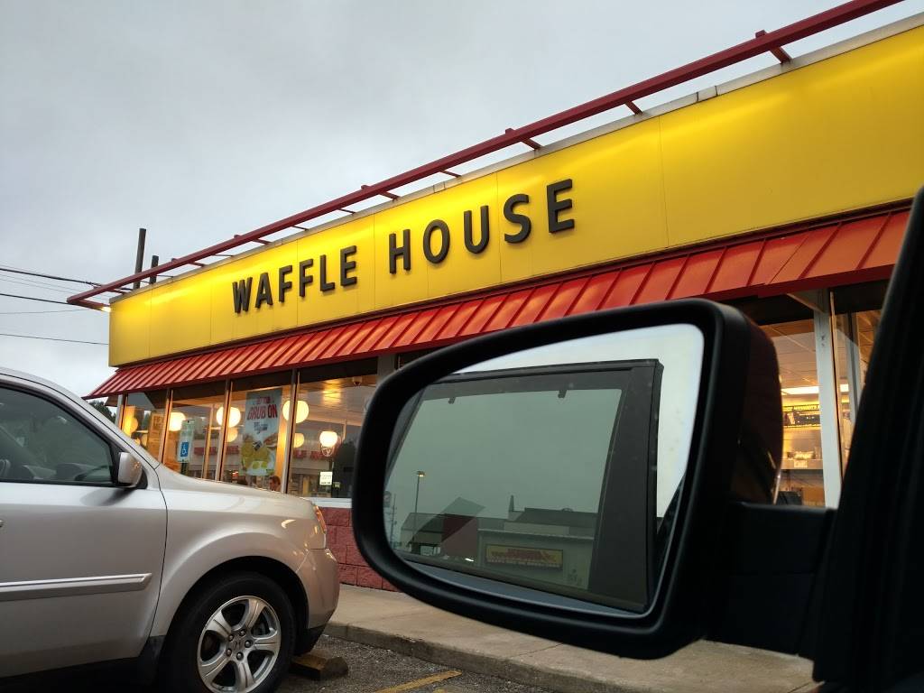 Waffle House | meal takeaway | 709 Radford Blvd, Dillon, SC 29536, USA | 8437747836 OR +1 843-774-7836