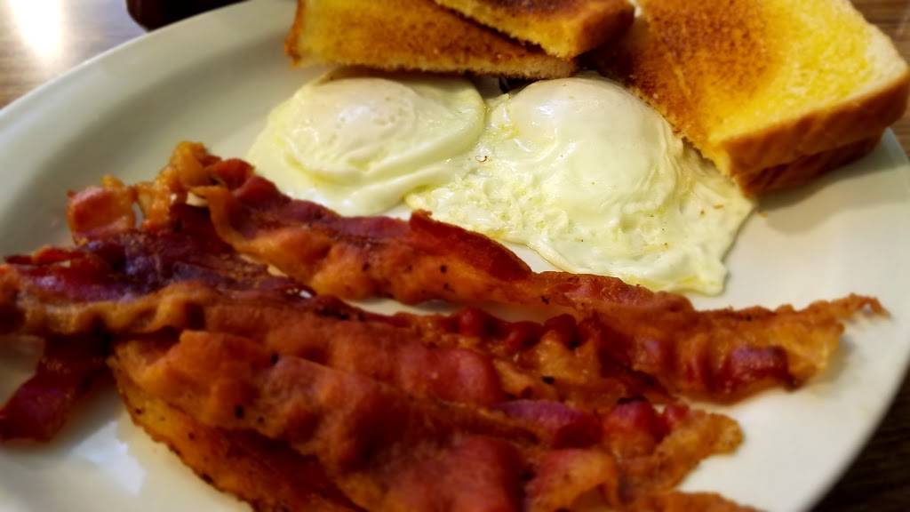 Hungry Bear Pancake & Bar-B-Q | restaurant | 1310 Main St, Murray, KY 42071, USA | 2707537641 OR +1 270-753-7641