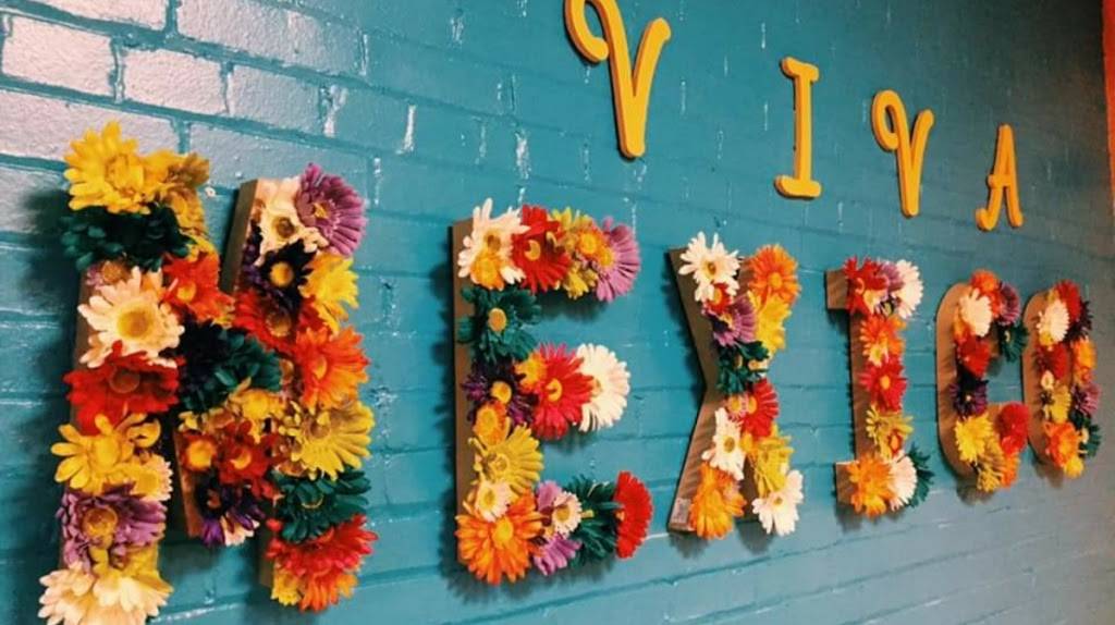 Santis Tacos | restaurant | 201 S L B J Dr, San Marcos, TX 78666, USA | 5126676997 OR +1 512-667-6997