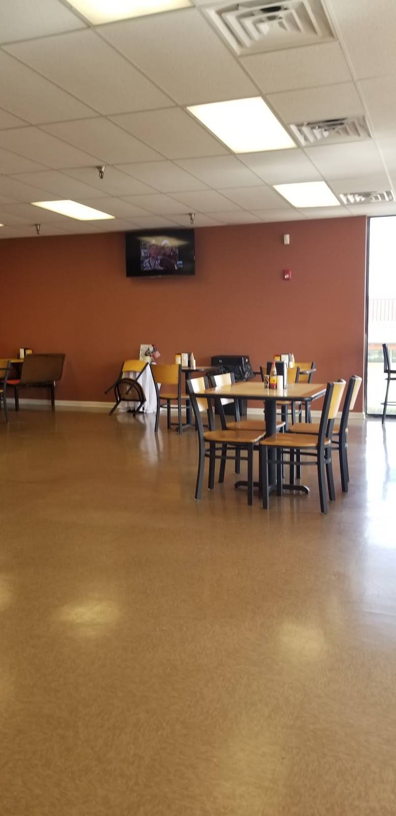 Hyde Away Grill, LLC | restaurant | 156 Stateline Rd W, Southaven, MS 38671, USA | 6622538153 OR +1 662-253-8153