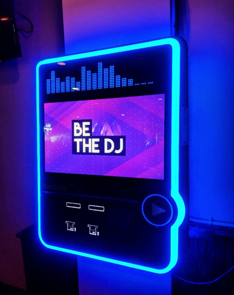 Triple L Vending | restaurant | 1214 Safari, San Antonio, TX 78216, USA | 2109126643 OR +1 210-912-6643