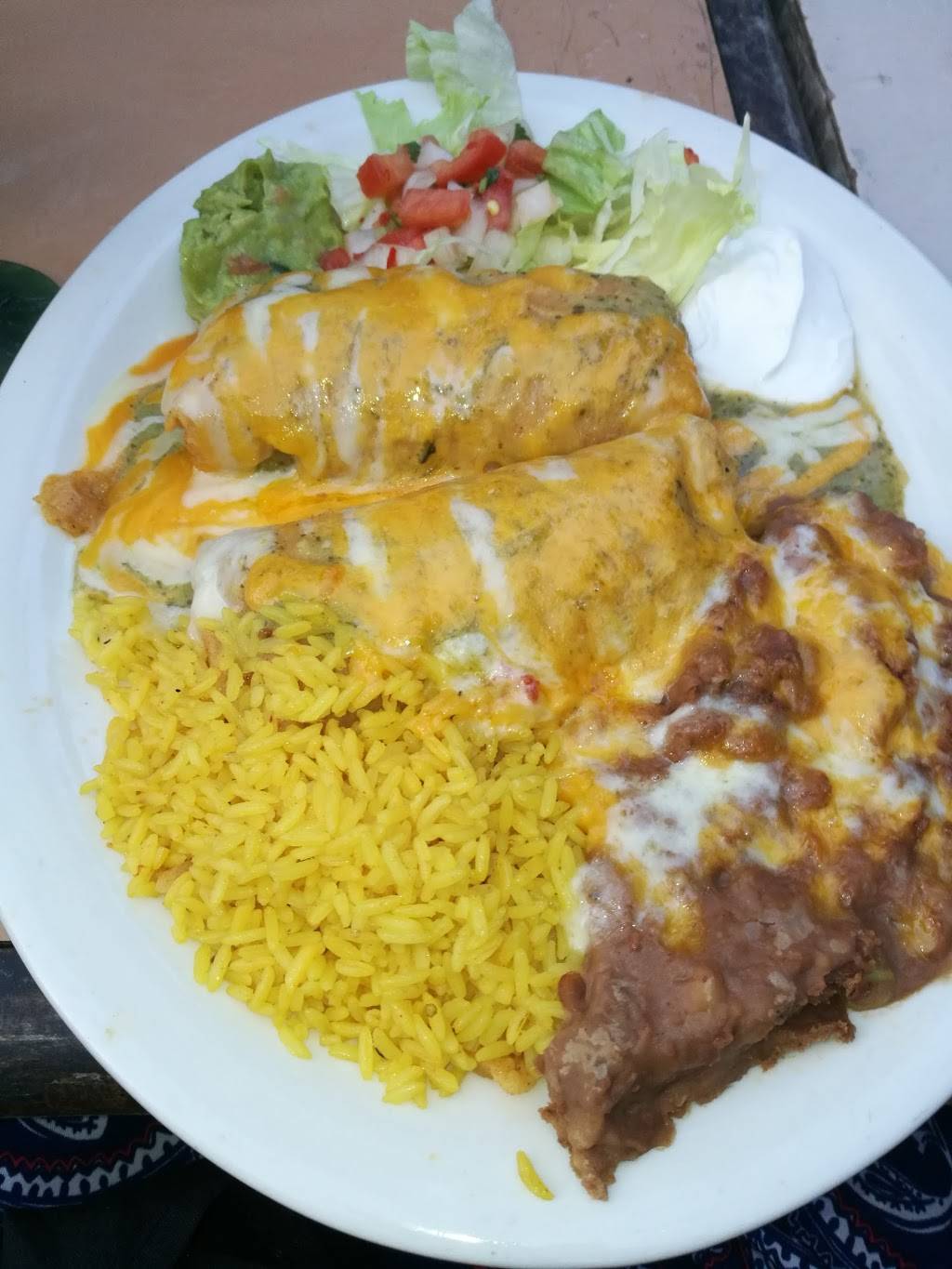 La Lomita Restaurant | restaurant | 1330 Pennsylvania Ave SE, Washington, DC 20003, USA | 2025463109 OR +1 202-546-3109