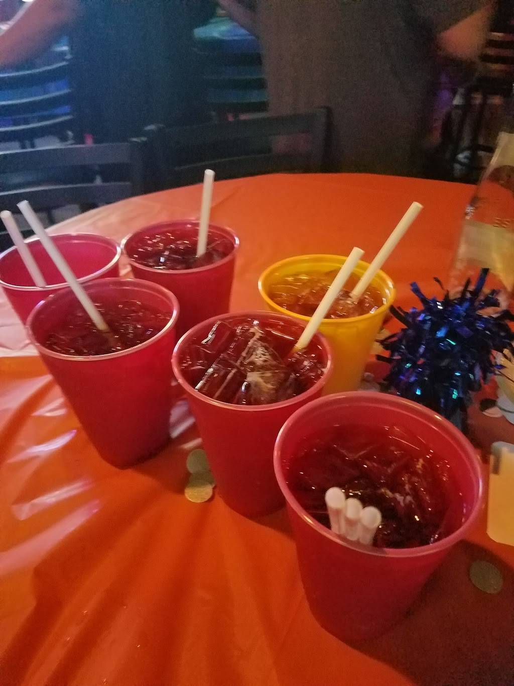 The Cantina | restaurant | 2745 US-34, Oswego, IL 60543, USA | 6305549631 OR +1 630-554-9631