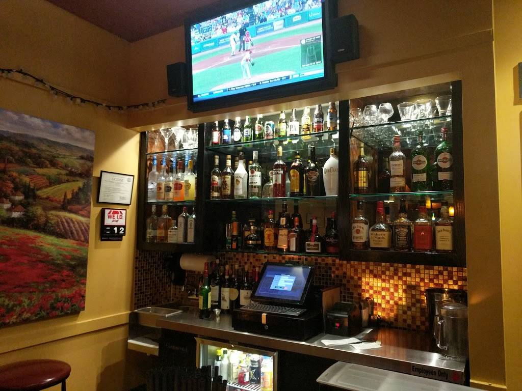 Plymouth House Pizzeria and Pub | restaurant | 2606, 50 Long Pond Rd, Plymouth, MA 02360, USA | 5087460444 OR +1 508-746-0444