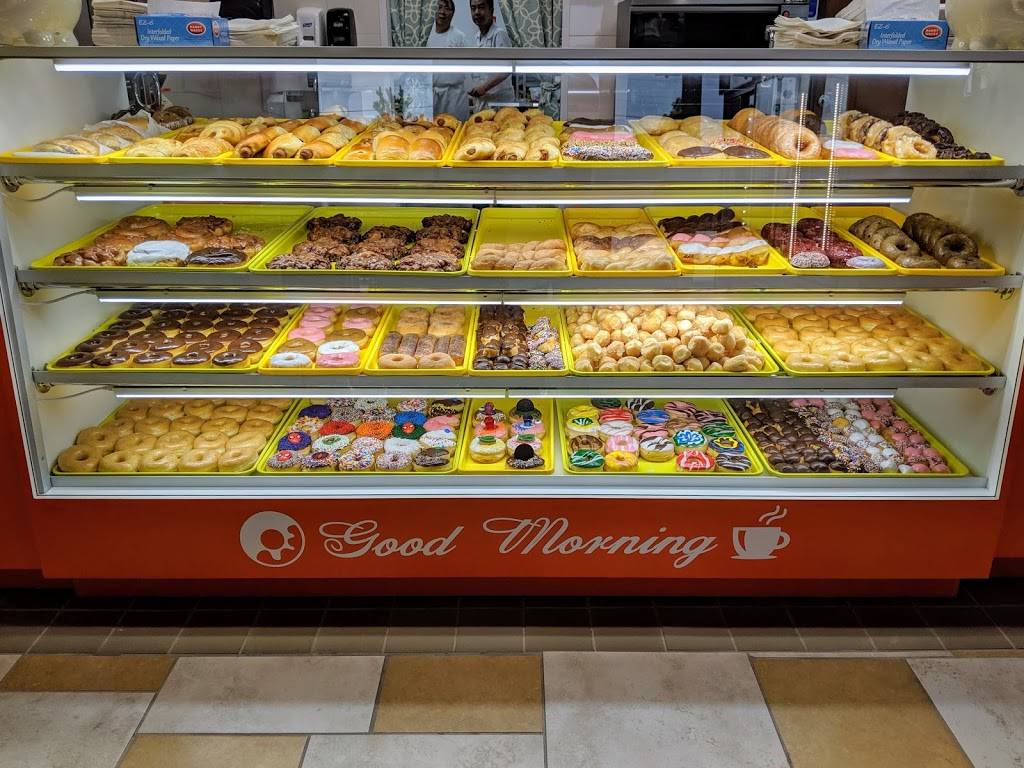 Bakers Dozen Donuts | restaurant | 3166 S, State Hwy 161 Ste 180, Grand Prairie, TX 75052, USA | 9726393834 OR +1 972-639-3834
