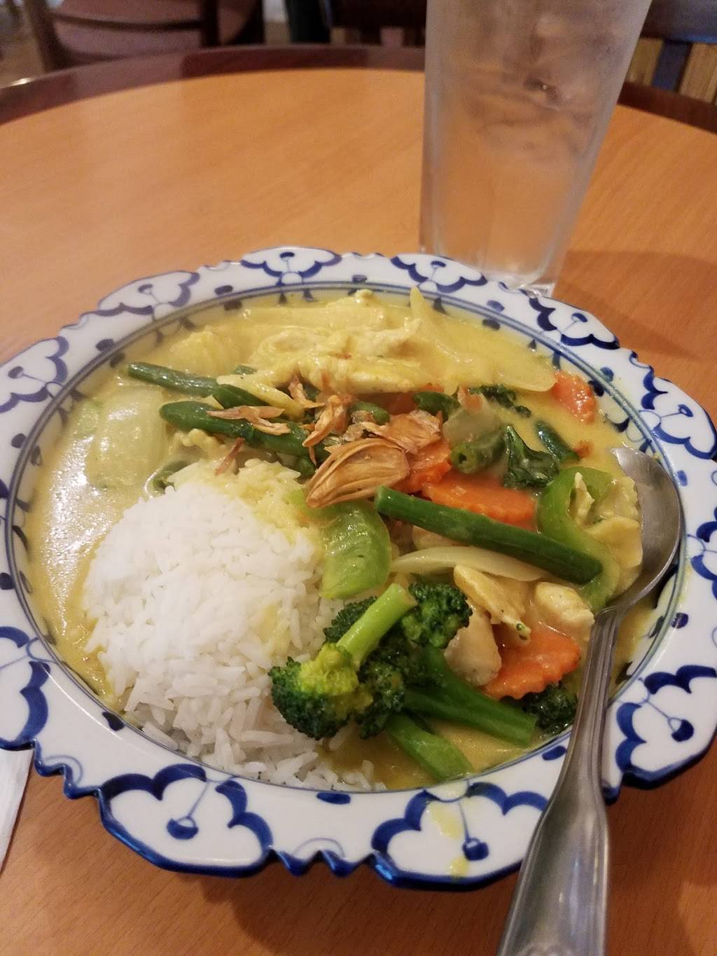 Minas Cafe | meal takeaway | 3995 Commercial St SE, Salem, OR 97302, USA | 5039907514 OR +1 503-990-7514