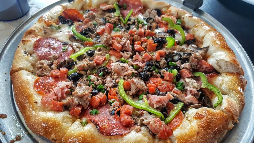 Brick Oven Pizza | restaurant | 889 Kamokila Blvd, Kapolei, HI 96707, USA | 8086748561 OR +1 808-674-8561