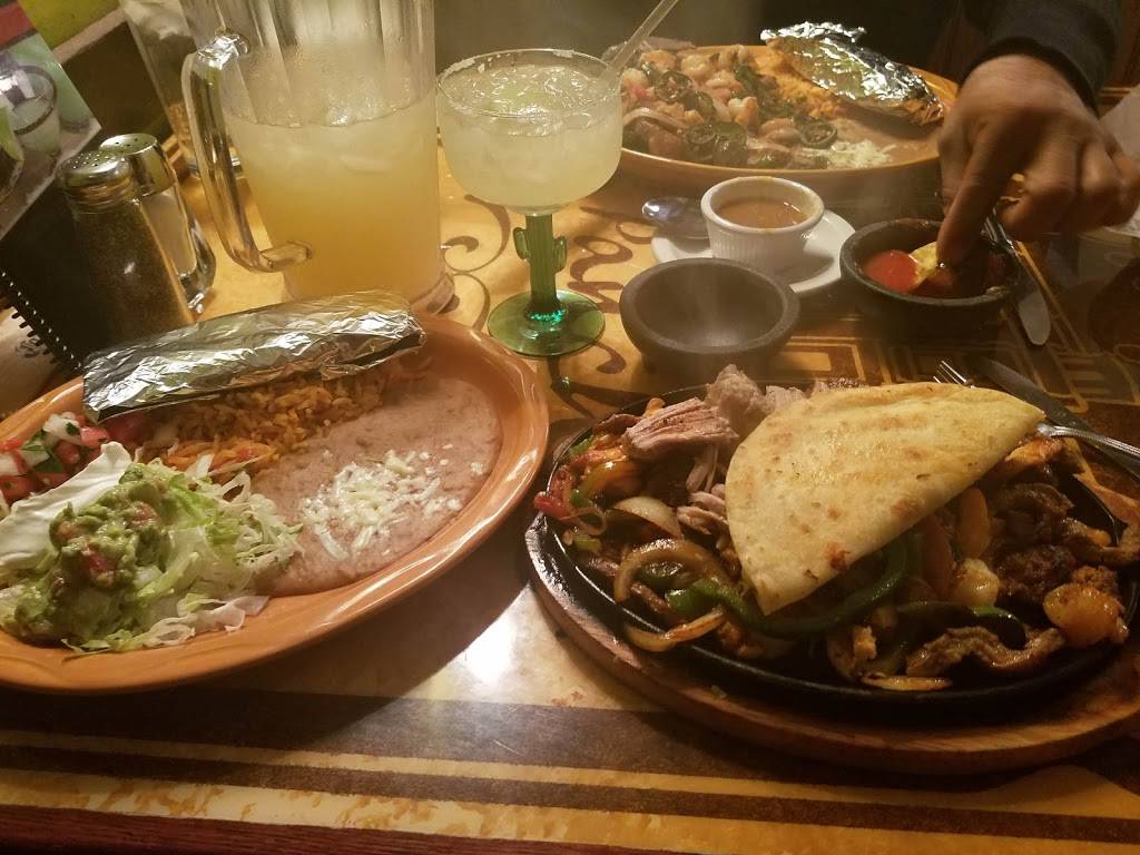 Los Panchos Mexican Restaurant | restaurant | 1470 S Peace Rd, Sycamore, IL 60178, USA | 8159919278 OR +1 815-991-9278