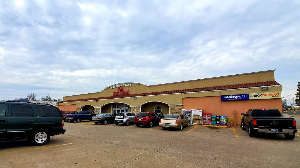 Supermercado La Villita | bakery | 300 S 8th St, Rogers, AR 72756, USA | 4796360998 OR +1 479-636-0998