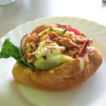 Restaurante "El Manantial" | restaurant | 8221 San Fernando Rd, Sun Valley, CA 91352, USA | 8187145136 OR +1 818-714-5136