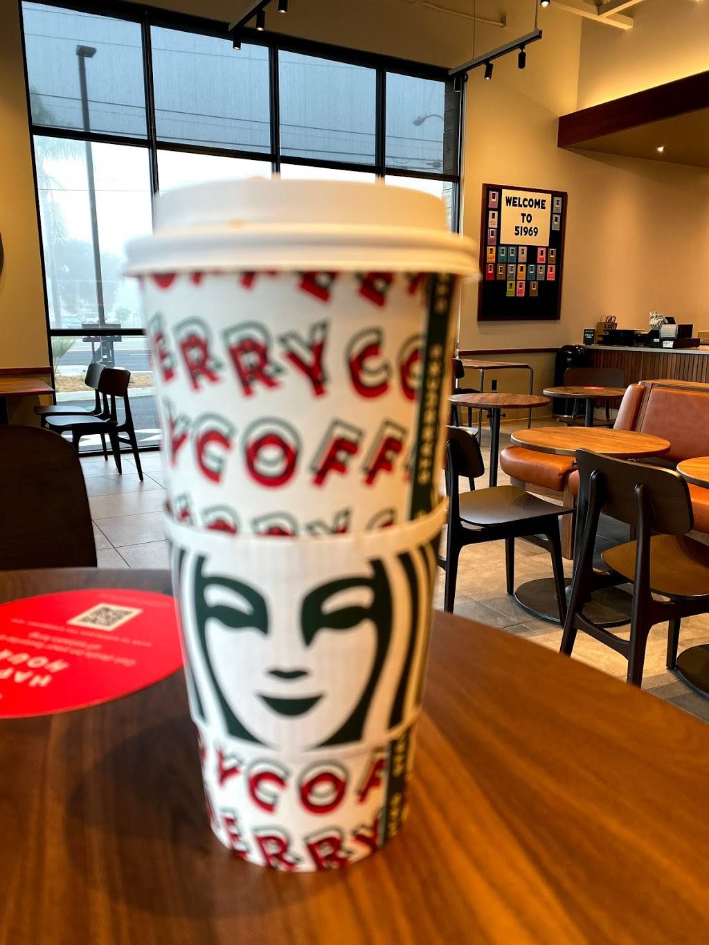 Starbucks | cafe | 2301 N Tustin Ave #A, Santa Ana, CA 92705, USA | 7144800708 OR +1 714-480-0708