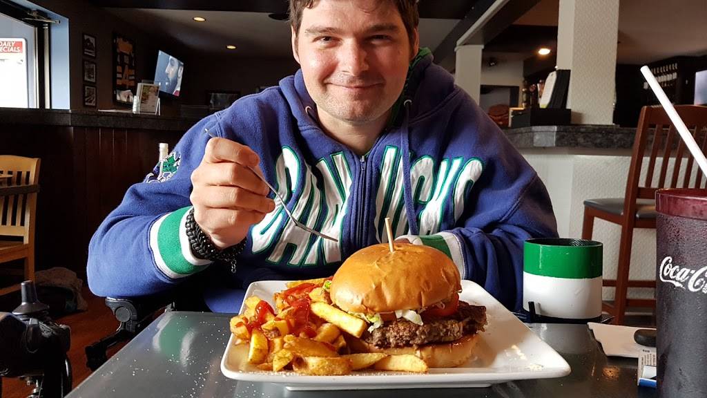 Southside Grill | restaurant | 3032 Dougall Ave, Windsor, ON N9E 1S4, Canada | 5192509809 OR +1 519-250-9809