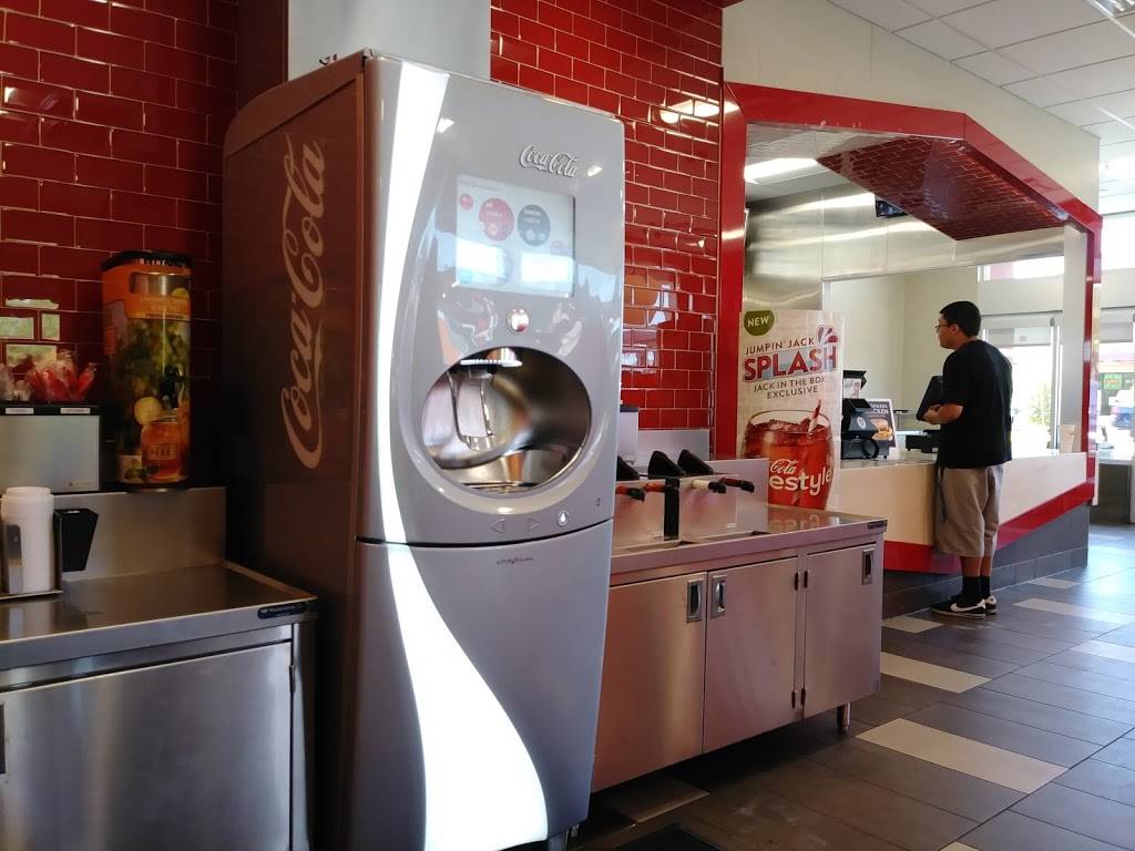 Jack in the Box | restaurant | 1125 N 51st Ave, Phoenix, AZ 85043, USA | 6024422155 OR +1 602-442-2155