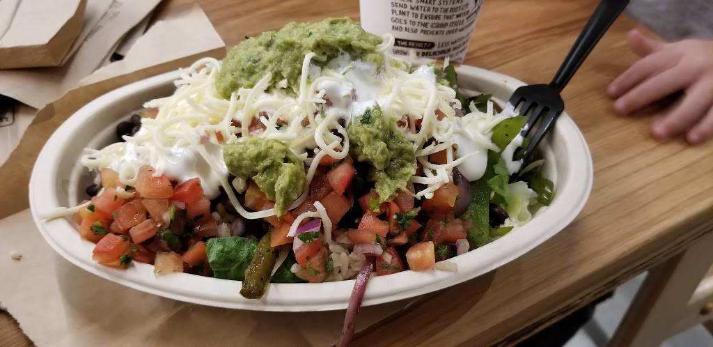 Chipotle Mexican Grill | restaurant | 1527 E Innes St, Salisbury, NC 28144, USA | 7046360181 OR +1 704-636-0181