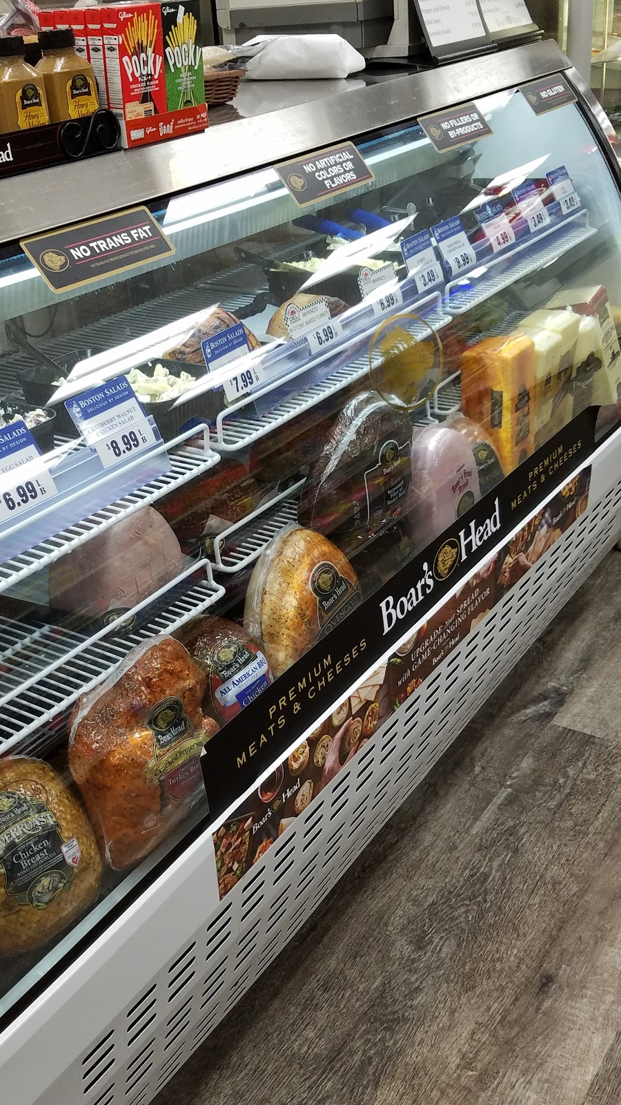 Marinos Market & Deli | restaurant | 1245 VFW Pkwy, West Roxbury, MA 02132, USA | 6174779539 OR +1 617-477-9539