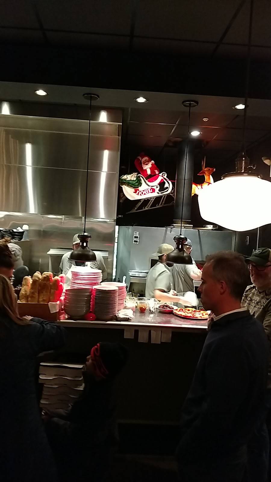 Crumb & Spigot Tavern | restaurant | 16783 Chillicothe Rd, Chagrin Falls, OH 44023, USA | 4403843035 OR +1 440-384-3035