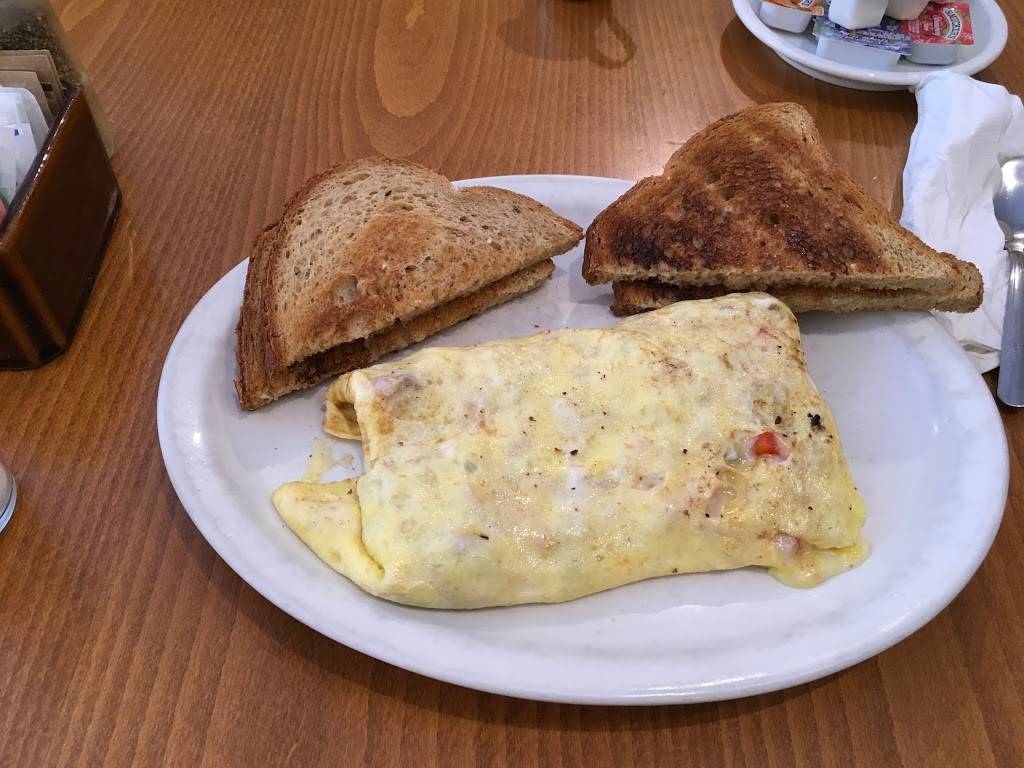 Cross Roads Cafe & Coffee Bar | restaurant | 80 Main St, Delhi, NY 13753, USA | 6077467007 OR +1 607-746-7007