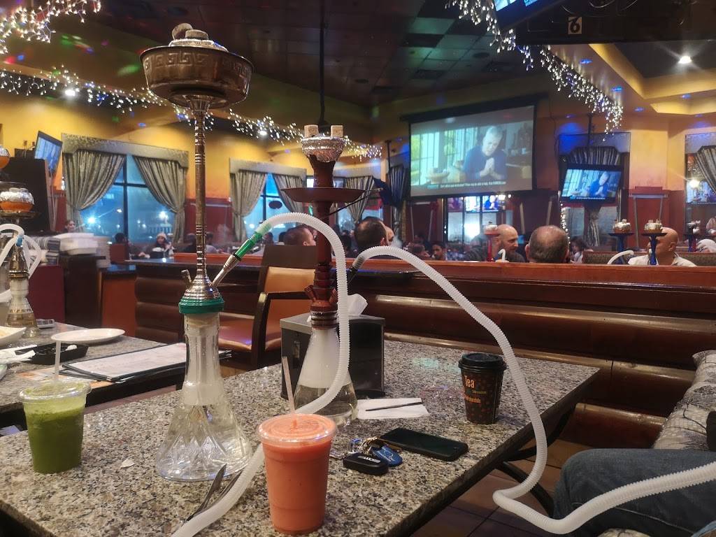 Mangos Cafe Inc | restaurant | 14927 W Warren Ave, Dearborn, MI 48126, USA | 3135845544 OR +1 313-584-5544