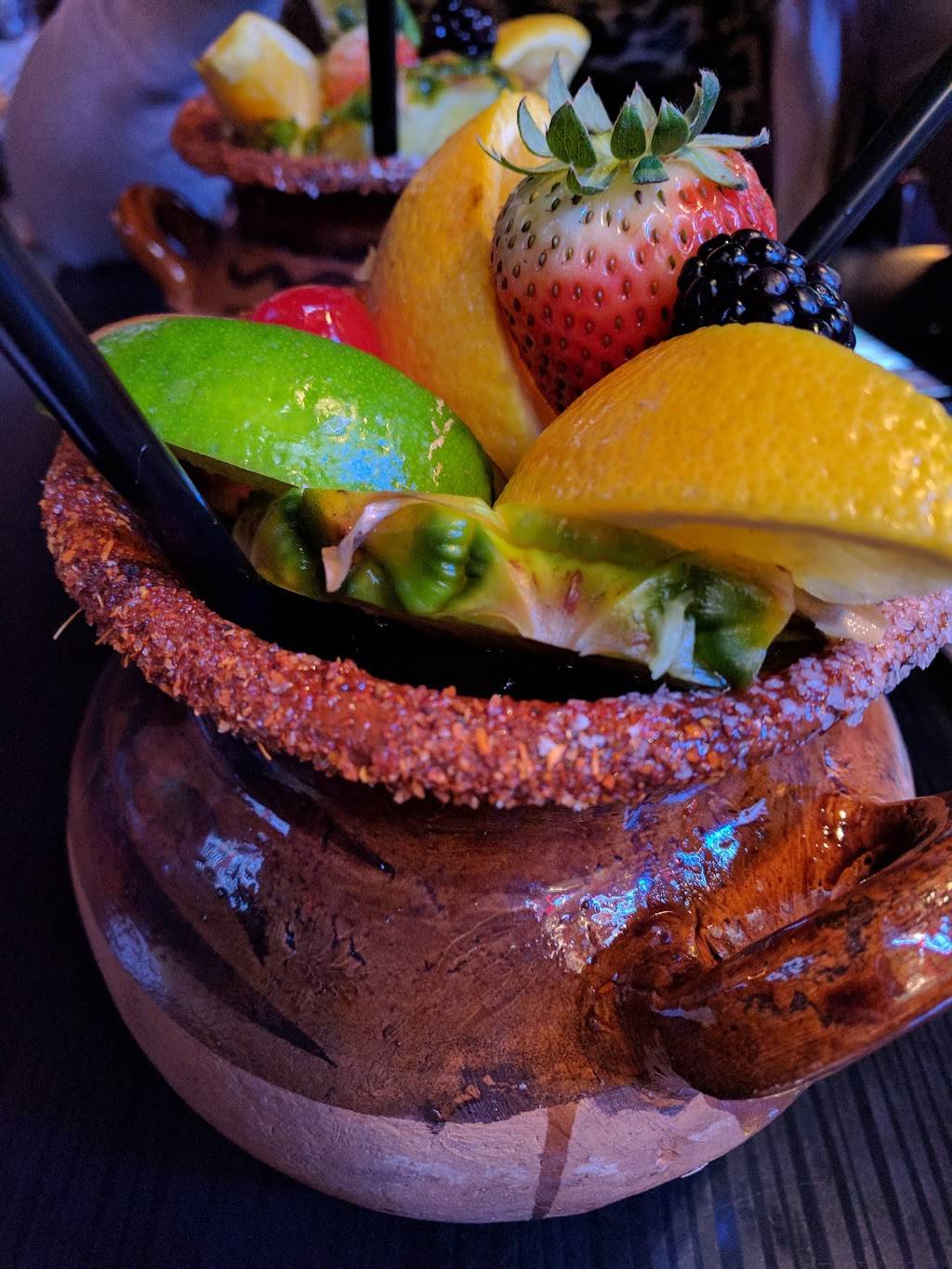 El Pescador | restaurant | 636 N Euclid Ave, Ontario, CA 91762, USA | 9099868886 OR +1 909-986-8886