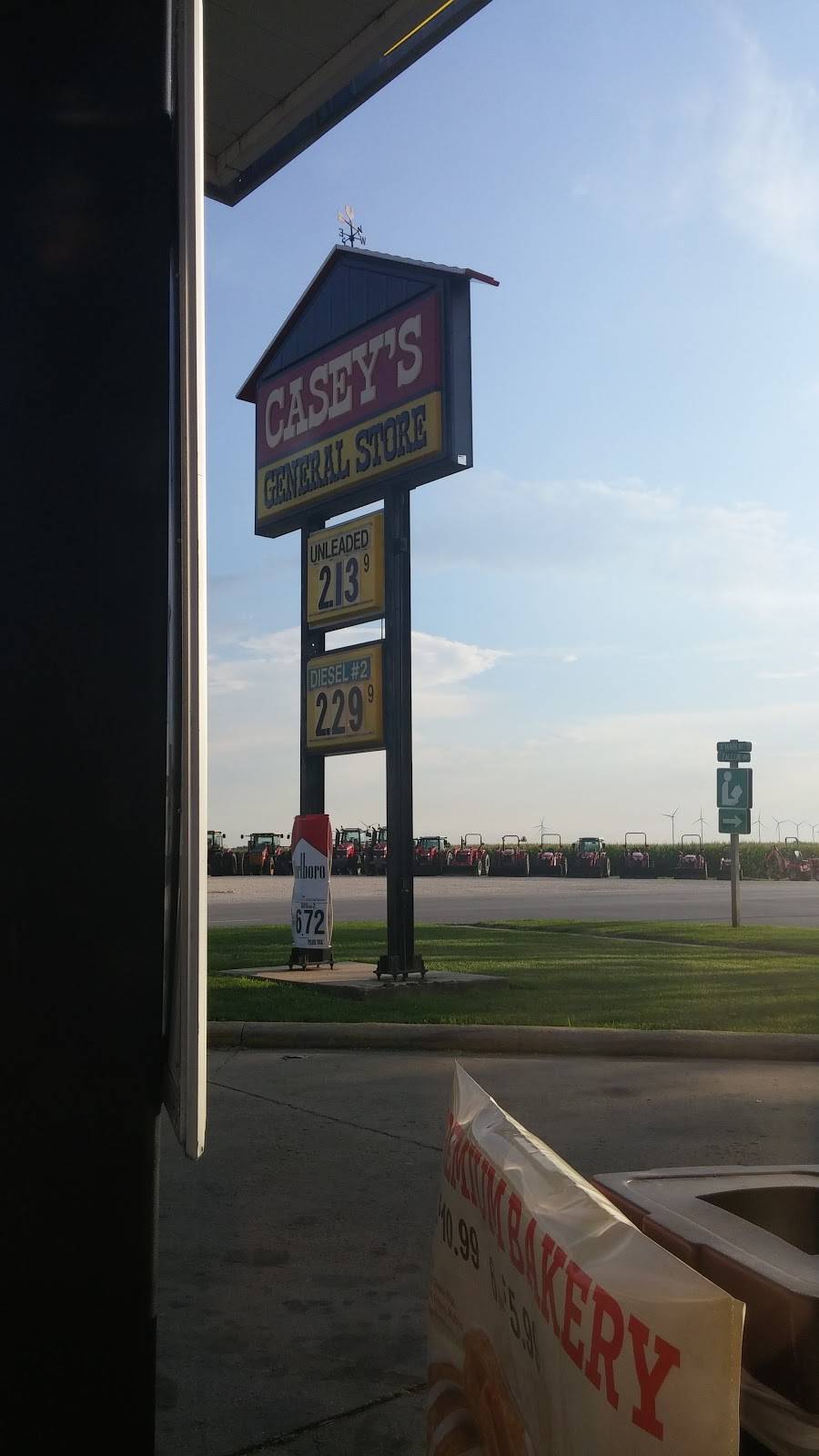 Caseys |  | 510 S Main St, Flanagan, IL 61740, USA | 8157962634 OR +1 815-796-2634