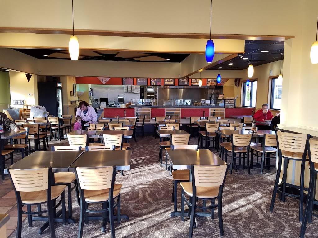 QDOBA Mexican Eats | restaurant | 2631 E Sunshine St, Springfield, MO 65804, USA | 4178779777 OR +1 417-877-9777