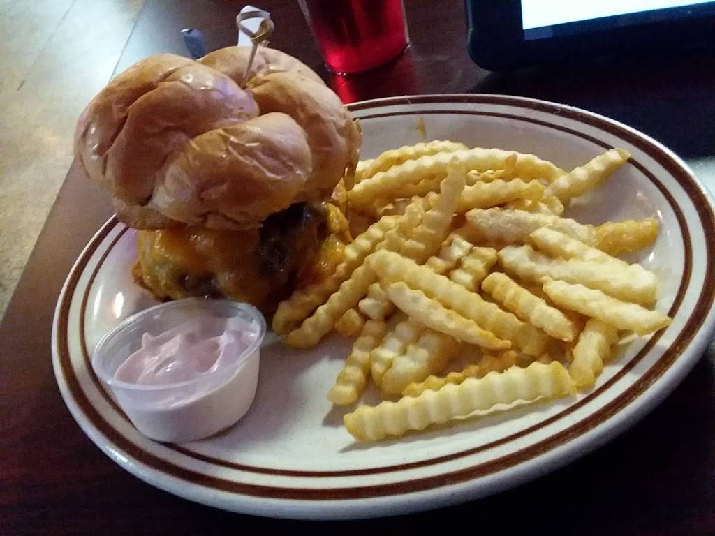 JDs Sports Page | restaurant | 6355 Elm St Suite C, North Branch, MN 55056, USA | 6516747077 OR +1 651-674-7077