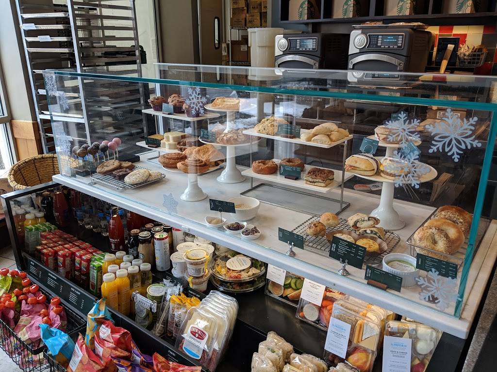 Starbucks | cafe | 101 Linden St, Wellesley, MA 02482, USA | 7812352390 OR +1 781-235-2390