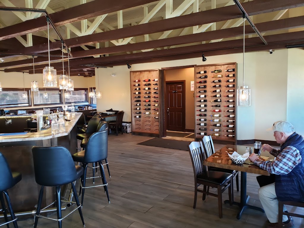 Spice & Spirits | meal takeaway | 1 N New Warrington Rd, Pensacola, FL 32506, USA | 8503326135 OR +1 850-332-6135