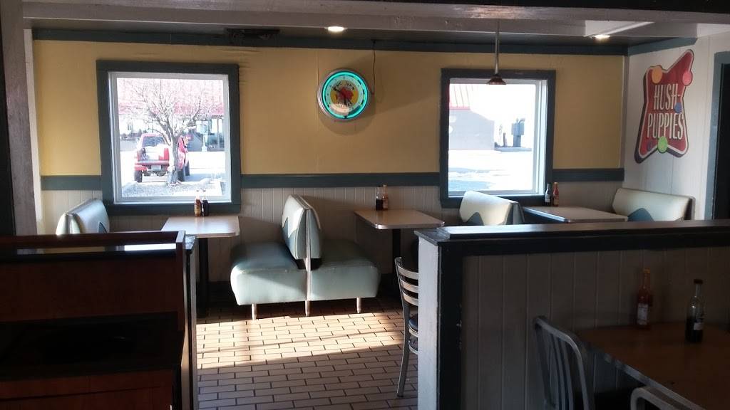 Long John Silvers | meal takeaway | 2236 N Glenstone Ave, Springfield, MO 65803, USA | 4173680547 OR +1 417-368-0547