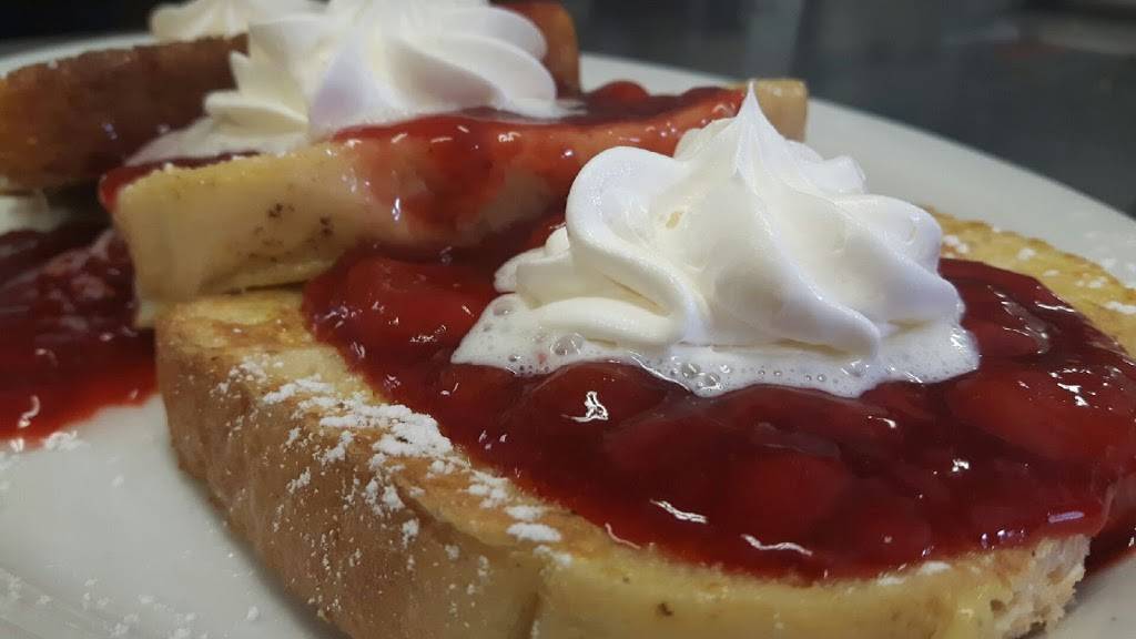 Shady Pine Family Restaurant | restaurant | 9464 Longwood Rd Hwy 2, Chatham Township, ON N0P 1Y0, Canada | 5193547077 OR +1 519-354-7077