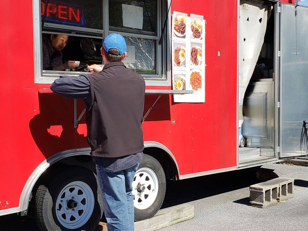 Kangnam Style | restaurant | 1106 Reservoir St, Harrisonburg, VA 22801, USA | 5402711194 OR +1 540-271-1194