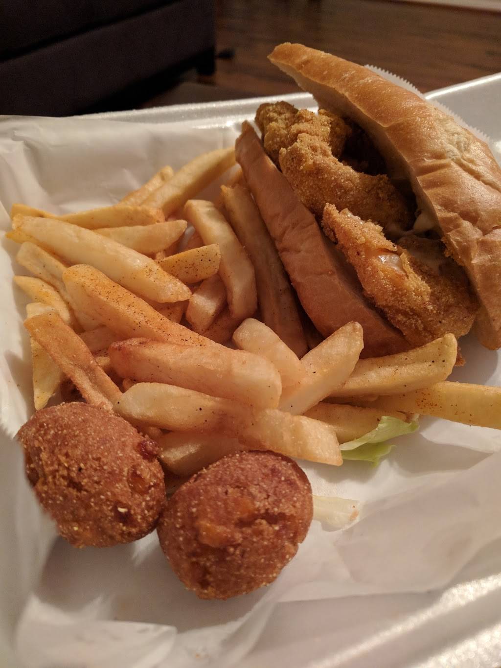 Catch of the Day Seafood & Sushi | restaurant | 9720 Jones Rd #100, Houston, TX 77065, USA | 2818947775 OR +1 281-894-7775