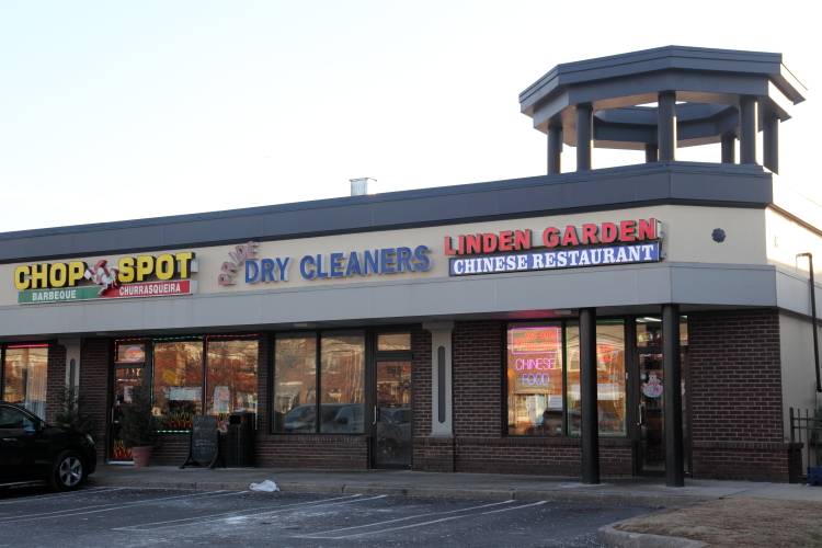 Linden Garden Chinese Restaurant | restaurant | 897 N Stiles St, Linden, NJ 07036, USA | 9089259880 OR +1 908-925-9880