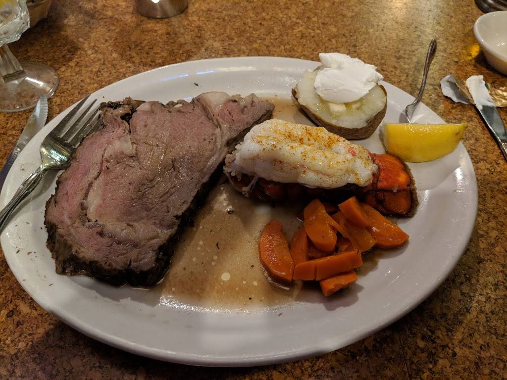 House of Embers Restaurant | restaurant | 935 Wisconsin Dells Pkwy, Wisconsin Dells, WI 53965, USA | 6082536411 OR +1 608-253-6411