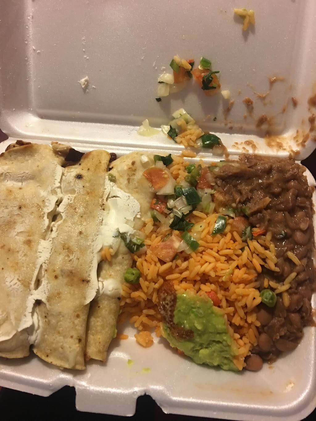 La Nortena 2 | restaurant | 255 Graham Ave, Brooklyn, NY 11206, USA | 7183883045 OR +1 718-388-3045