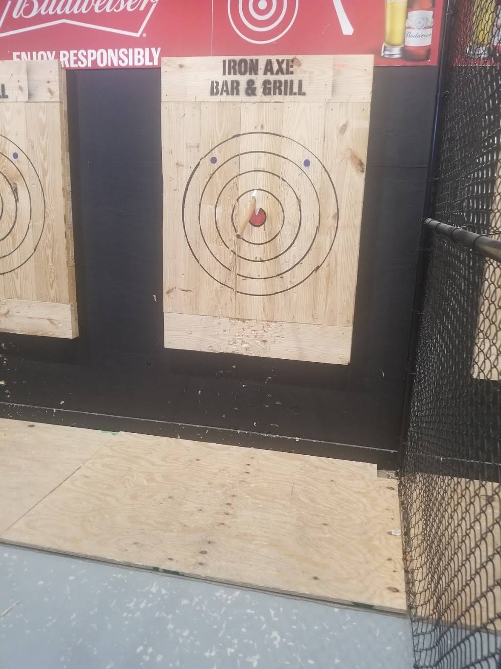 Iron Axe Bar & Grill | restaurant | 2842 S Ridgewood Ave, South Daytona, FL 32119, USA | 3862389170 OR +1 386-238-9170