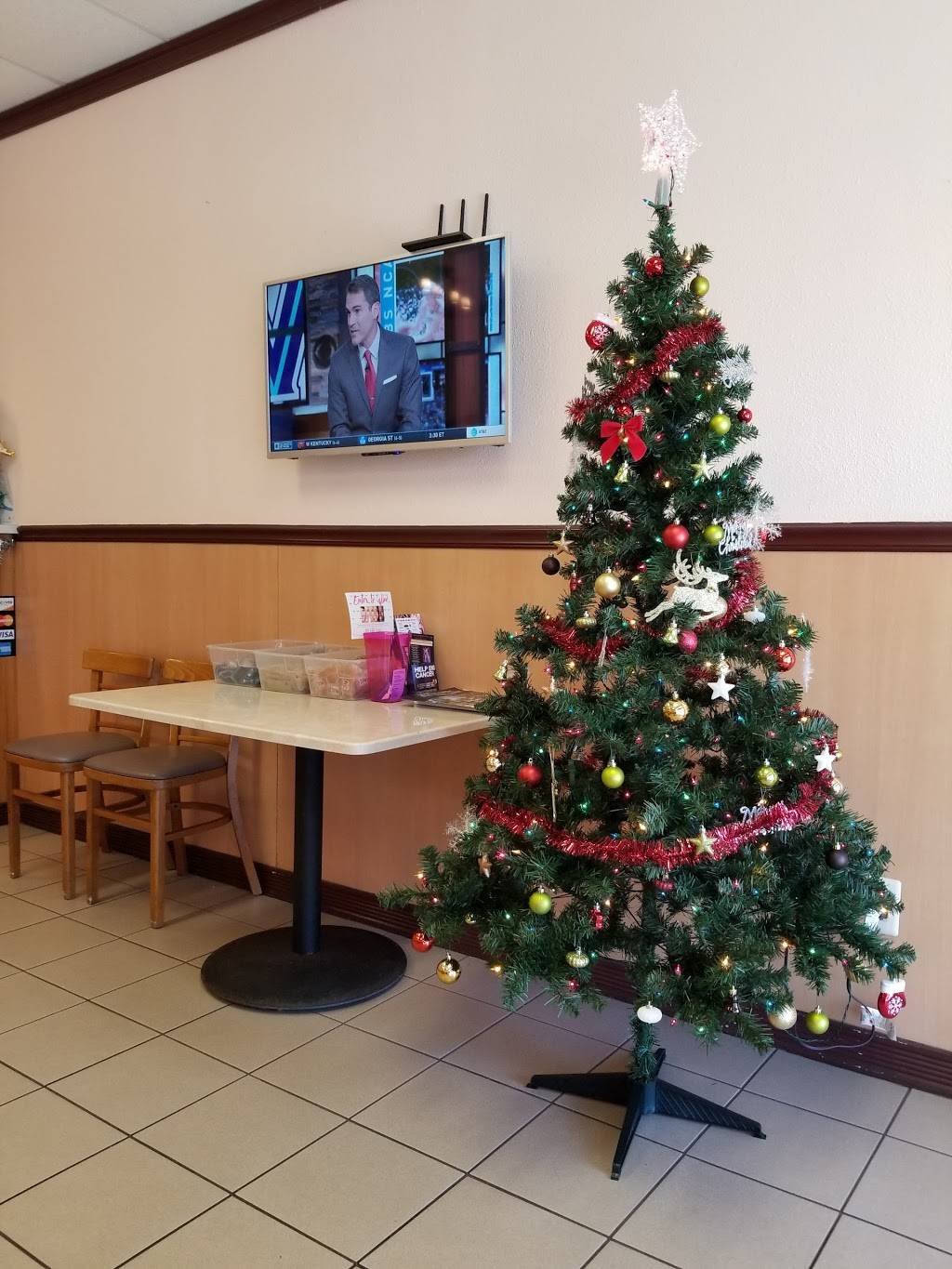 Great Wok | restaurant | 8304 S Jog Rd, Boynton Beach, FL 33472, USA | 5617378568 OR +1 561-737-8568