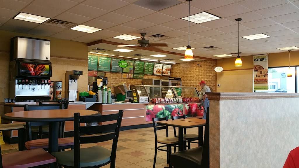 Subway | restaurant | 40 S American Way, Monroe, OH 45050, USA | 5135399330 OR +1 513-539-9330