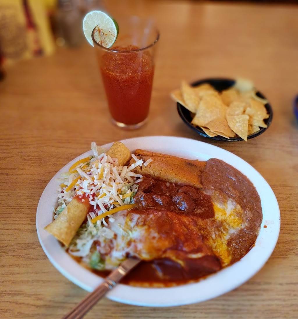 El Minuto Cafe | restaurant | 354 S Main Ave, Tucson, AZ 85701, USA | 5208824145 OR +1 520-882-4145