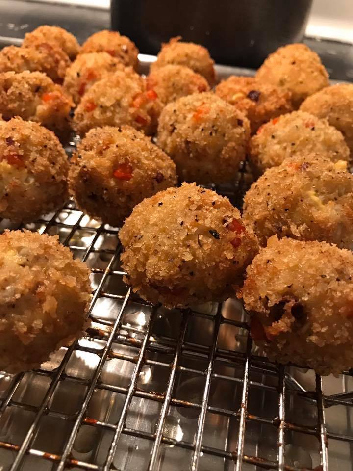 Empty Plates Catering LLC | restaurant | 6118 NW 7th Ave, Miami, FL 33127, USA | 7862127593 OR +1 786-212-7593