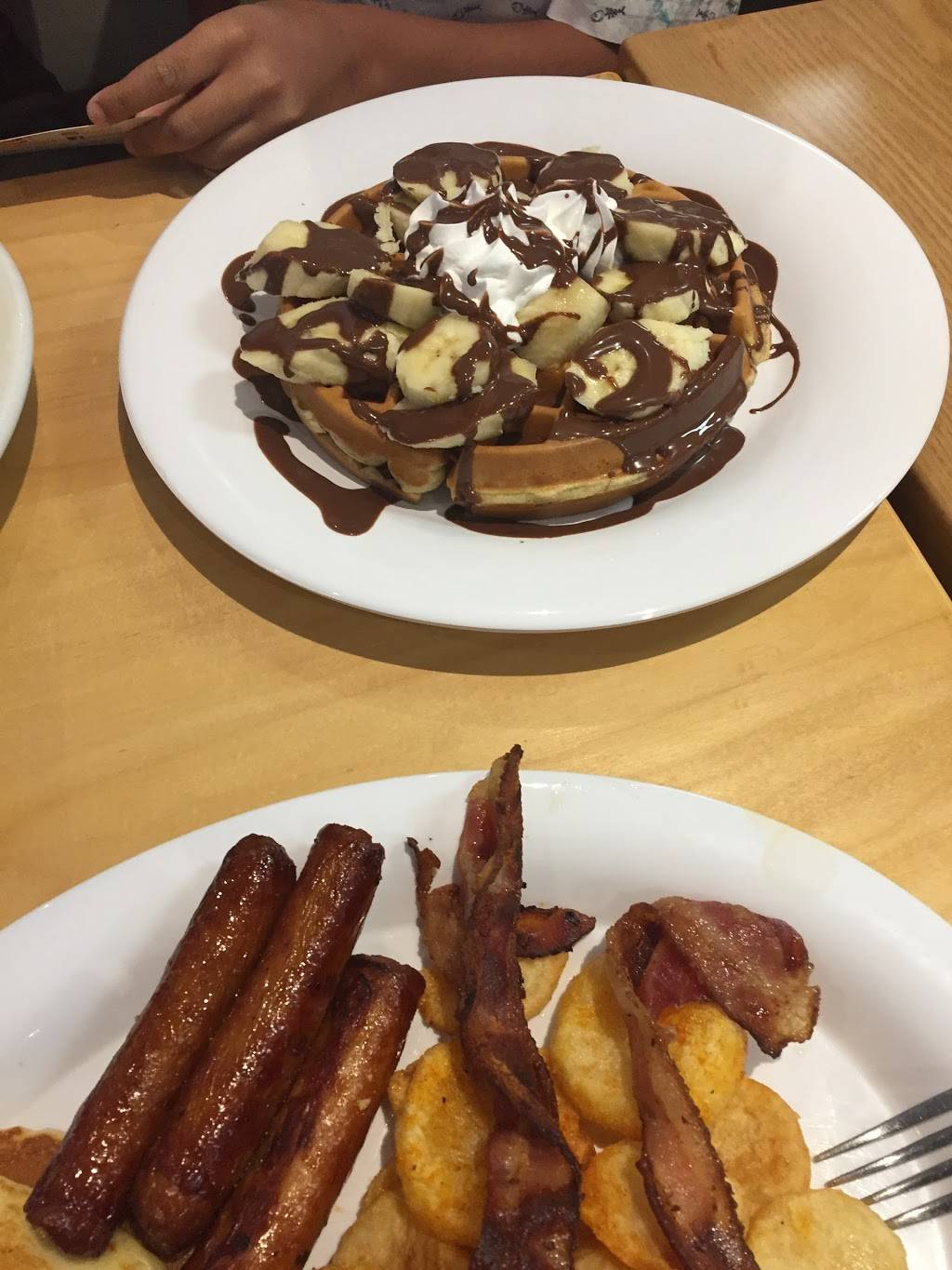 The Eggsperience Restaurant All Day Breakfast & Lunch | restaurant | 1121 Dundas St E, Whitby, ON L1N 2K4, Canada | 9054306300 OR +1 905-430-6300