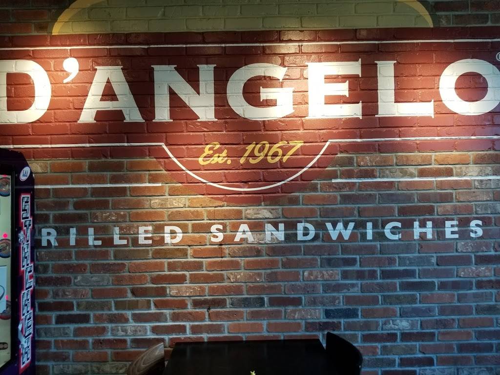 DAngelo Grilled Sandwiches | restaurant | 195 E E Main St, Milford, MA 01757, USA | 5084730063 OR +1 508-473-0063