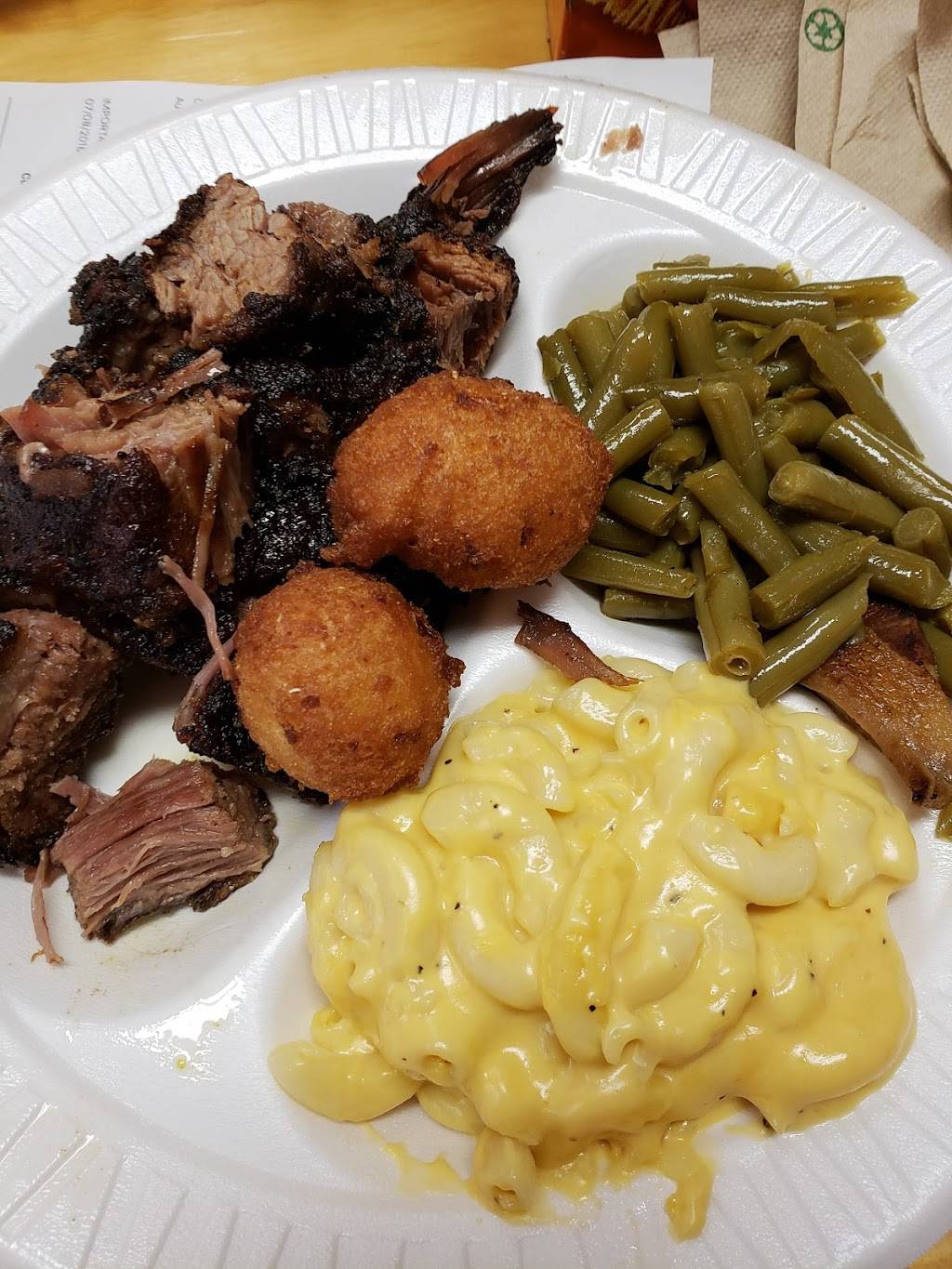 Currituck BBQ Company | restaurant | 4467 Caratoke Hwy, Barco, NC 27917, USA | 2524536618 OR +1 252-453-6618