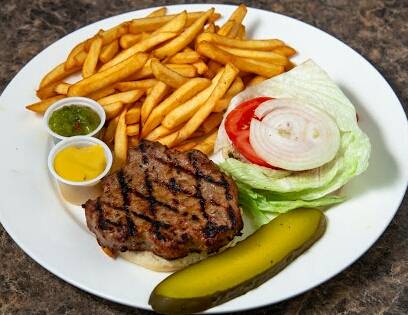 Frog and The Crown Restaurant & Bar | restaurant | 1871 OConnor Dr, North York, ON M4A 1X1, Canada | 4167503764 OR +1 416-750-3764