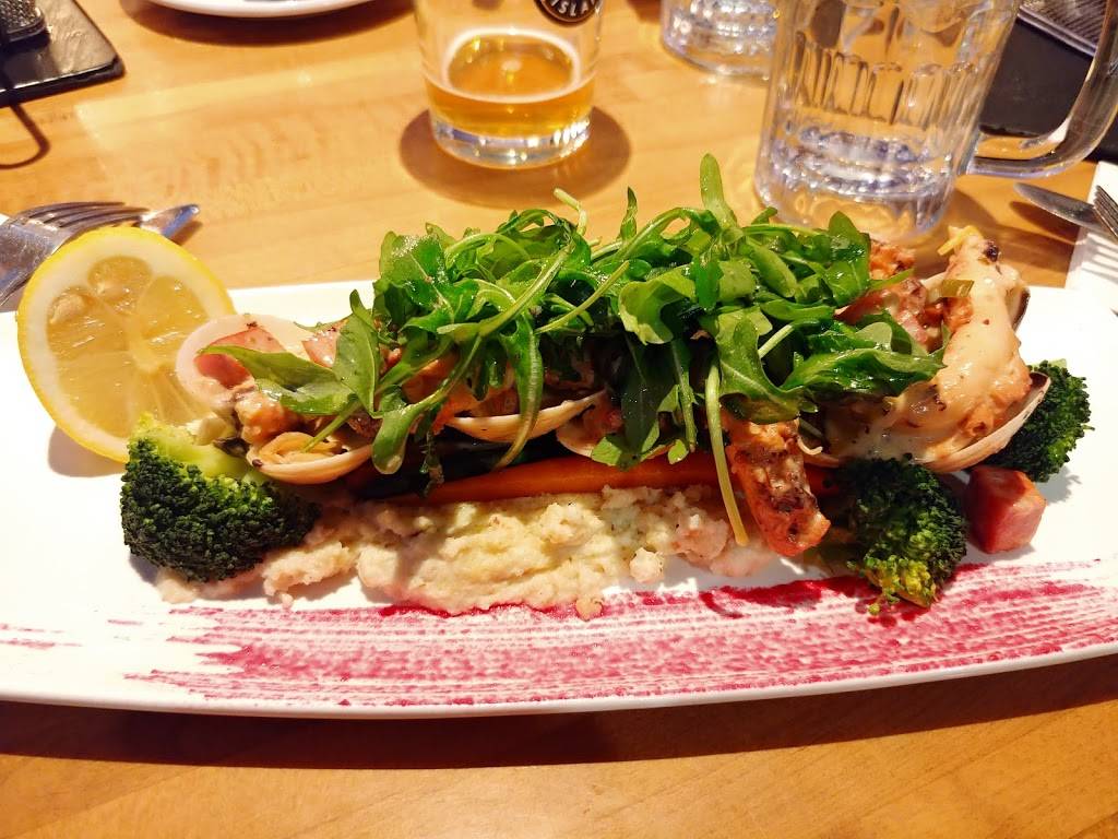 Brasserie La Réserve | restaurant | 6000 Boulevard Arthur-Sauvé, Laval, QC H7R 3X7, Canada | 4506270340 OR +1 450-627-0340