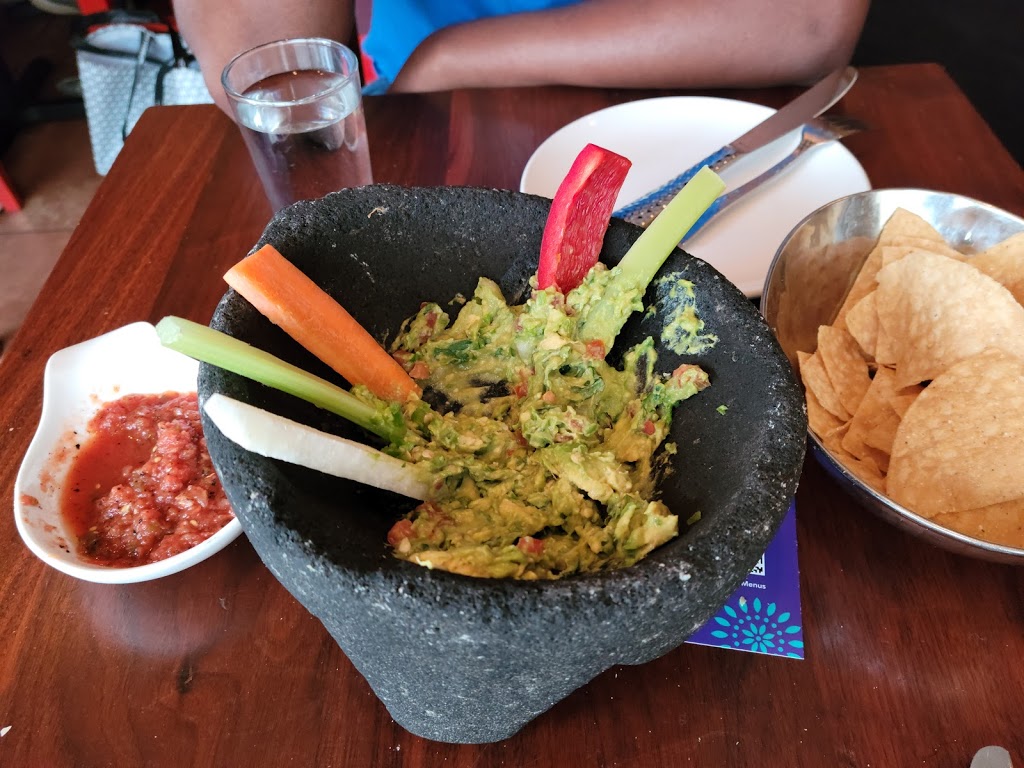 Rosa Mexicano | restaurant | 61 Columbus Ave, New York, NY 10023, USA | 2129777700 OR +1 212-977-7700