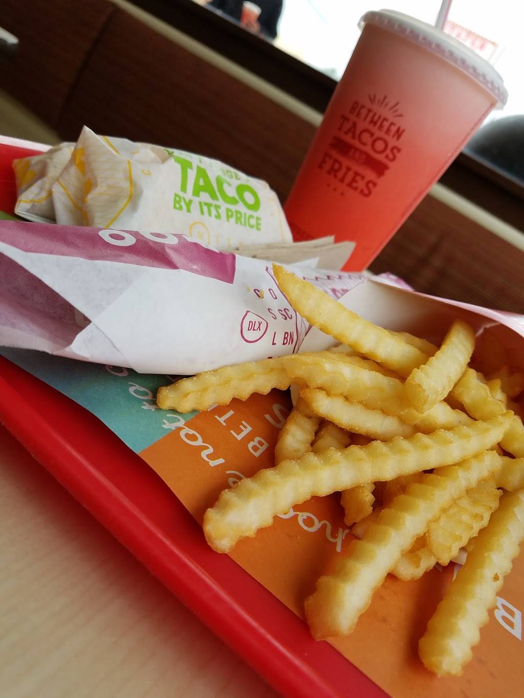 Del Taco | meal takeaway | 11879 Artesia Blvd, Artesia, CA 90701, USA | 5628653953 OR +1 562-865-3953