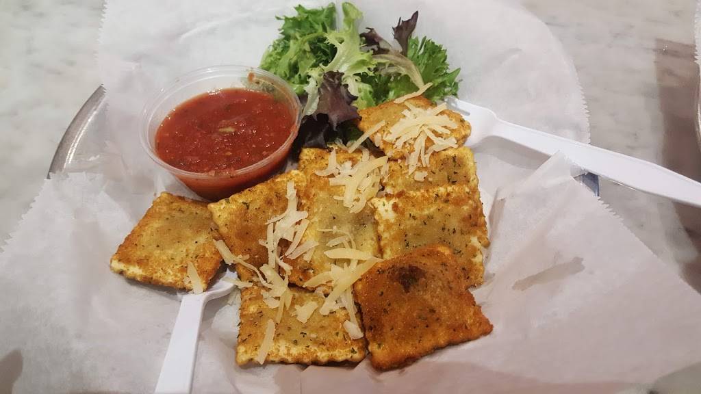 Toms Bar & Grill | restaurant | 20 S Euclid Ave, St. Louis, MO 63108, USA | 3143674900 OR +1 314-367-4900